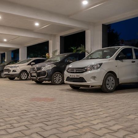 Madras Regency Hotel Exterior foto