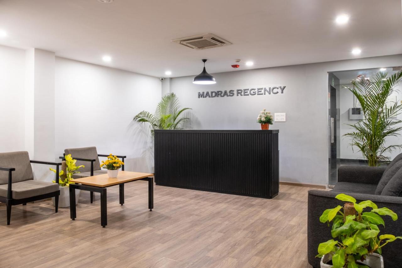 Madras Regency Hotel Exterior foto